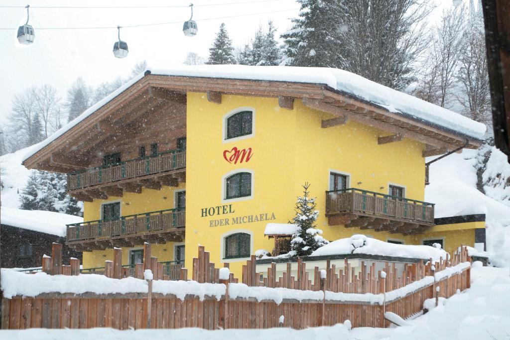 Hotel Eder Michaela Saalbach-Hinterglemm Exteriör bild